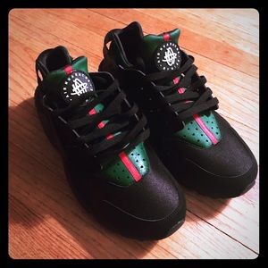 custom painted huaraches